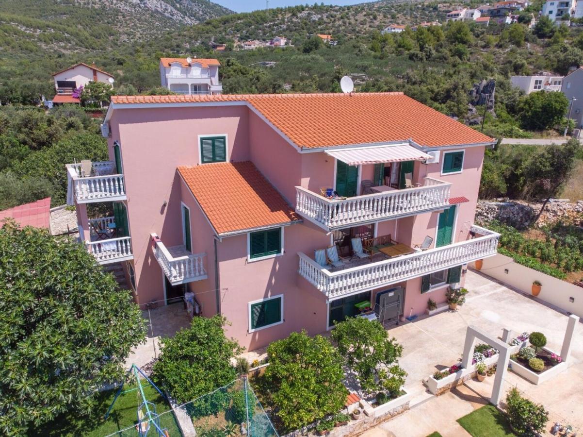Apartments Mirko Seget Vranjica Exterior foto
