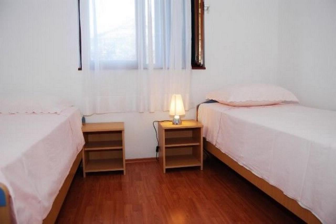Apartments Mirko Seget Vranjica Exterior foto